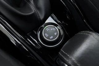 Peugeot 2008 1.2T 130pk GT-line / 31