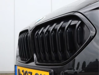 BMW 2 Serie Gran Coupé 218i Executive Edition  | M-sport | Panoramadak | NAP / 9