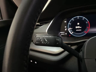 Skoda Octavia Combi 1.0 e-TSI DSG Business Edition Parkeersensoren Navigatie App-Connect DAB+ / 23
