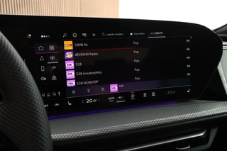 Audi Q5 Sportback 2.0 TFSI 299pk e-hybrid quattro S edition Trekhaak 360Camera Leder Keyless Panoramadak 2x S-Line / 35
