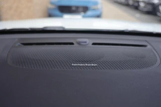 Volvo XC40 T5 Recharge Plus Dark | Stoelverwarming | Trekhaak | Parkeercamera | Leder | H/K | Pilot Assist | BLIS | Keyless / 39