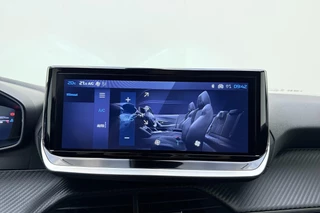 Peugeot 2008 1.2 Turbo 100 Allure | Apple Carplay/Android Auto | Parkeersensoren | Climate Control | Lichtmetalen velgen | DAB | Cruise Control | / 23