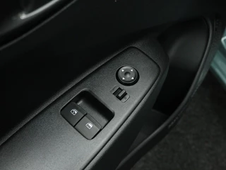 Hyundai i10 1.0 Comfort Limited Automaat Carplay navigatie | Camera | Crui / 19