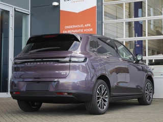 Leapmotor B10 Design ProMax 67.1 kWh | Navigatie | Rondom camera | 18inch Velgen | 750 KG trekgewicht | Elektrisch bedienbare achterklep | Panoramdak | Uit voorraad leverbaar / 6