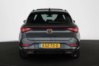CUPRA Leon Sportstourer 1.4 e-Hybrid Business Panoramadak Stuur-Stoelverwarming Camera / 17