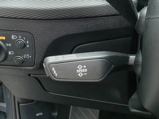 Audi Q2 35 TFSI CoD Sport Edition | PANO | B&O | NAVI | CLIMA / 22