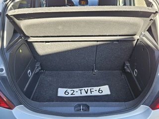 Opel Corsa 1.4-16V Cosmo AIRCO 5 DRS LM TREKHAAK PDC / 29