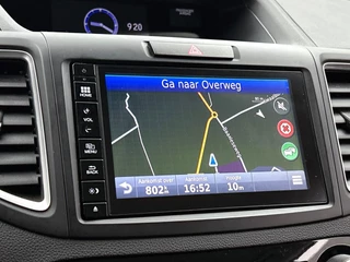 Honda CR-V 2.0 S | Cruise control | Stoelverwarming | Navigatie | Camera | Trekhaak / 19