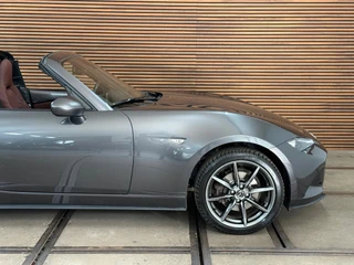 Mazda MX-5 RF 2.0 SkyActiv-G 160 GT-M | Targa | Takumi Leder | Keyless | Winterpakket | LED | Cruise |Roadster Fastback | Plaatje! / 23