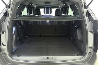 Peugeot 5008 1.2 PureTech GT-Line Avantage 130 PK | Automaat | 7-Zits | Camera | Cruise Control | DAB+ | Lederen Stuurwiel | Mirror Screen | Bluetooth | Getinte ramen | 1e eigenaar / 4