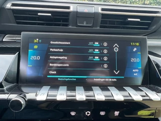 Peugeot 508 1.6 Plug-in Hybrid 225pk Automaat Allure Avantage | Leer | LED | Camera / 26