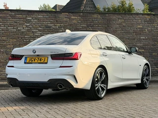 BMW 3 Serie 320E M-Sport Panodak 19 Inch Keyless / 12