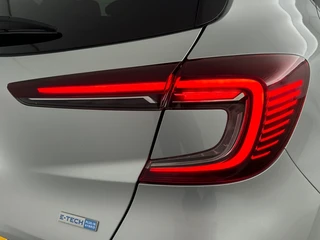 Renault Captur 1.6 E-Tech PHEV 160 Intens Groot Scherm + Navigatie | Parkeercamera | Cruise Control / 32