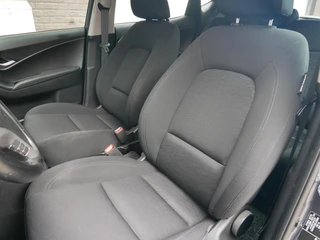 Hyundai ix20 1.6i Premium Camera| Cruise| Navi+BT / 19