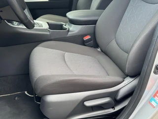 Toyota RAV4 2.5 Hybrid Dynamic AWD DYNAMIC 1650KG TREKGEW STOELVERW PARK-SENSOREN NAVI CAMERA APPLE/ANDROID LM-VELGEN / 10