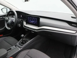 Škoda Octavia Combi 1.0 TSi 110 Pk Business Edition | Stoelverwarming | Adaptive Cruise | Navigatie | CarPlay | 16 Inch | 70.153 Km !! / 36