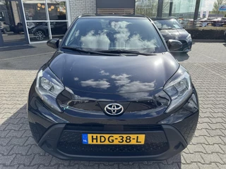 Toyota Aygo X PLAY / 6
