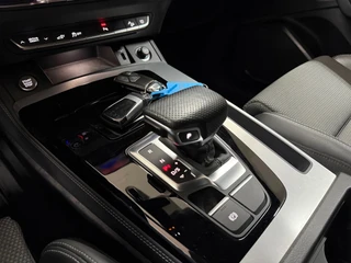 Audi Q5 Sportback 50 TFSI e S-line edition | Luchtvering | District Green | Ambient | Matrix-LED / OLED | Business-Pack | CarPlay / 10
