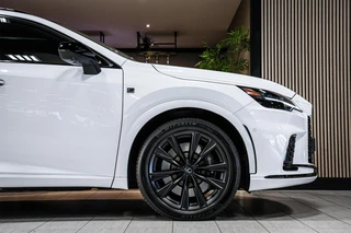 Lexus RX 500h F Sport Line|Pano|Leer|360 Camera|Stuur/Stoelverwarming| / 18