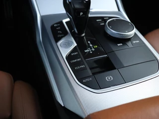 BMW 3-serie Touring 330i High Executive Edition | M SPORT | LEDER |  PANO-DAK | 360° CAMERA | CRUISE | APPLE CARPLAY | STOELVERW. | / 26