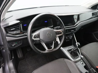 Volkswagen Polo 1.0 TSi Life | Adaptive Cruise | Camera | Airco | CarPlay | 15 Inch | 26.874 Km !! / 4