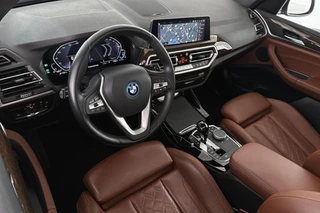 BMW X3 xDrive30e Panoramadak Merino Leder Apple CarPlay Achteruitrijcamera / 6