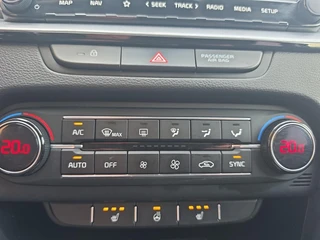 Kia Ceed 1.4 T-GDi DynamicPlusLine DCT | Navigatie | Climate control | Cruise control | Stoel + stuur verwarming / 21