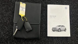 Volkswagen T-Roc 1.0 TSI Style Business CARPLAY NAVI ADAPTIEF CRUISE. / 51