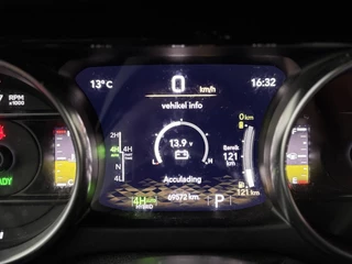 Jeep Wrangler Unlimited Brute 4xe 380 Sahara | Apple-Android |  Trekhaak | Adaptive Cruise Control / 21