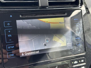 Toyota Prius 1.8 HYBRID FIRST EDITION NAVI STOELVERW AFN-TREKHAAK PARK-SENSOREN BSM CAMERA HUD BLUETOOTH / 16