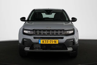Jeep Avenger 1.2 e-Hybrid Altitude Achteruitrijcamera Apple CarPlay 17" / 13