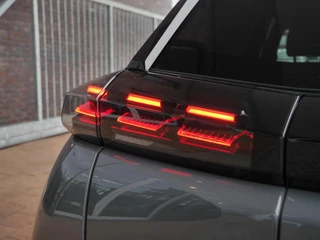Peugeot e-2008 EV Allure Avantage 54 kWh | Camera rondom | Adaptieve cruise control | Navigatie | Draadloze telefoonoplader | Lichtmetalen velgen | Nieuwe auto | 406KM Actieradius WLTP / 30