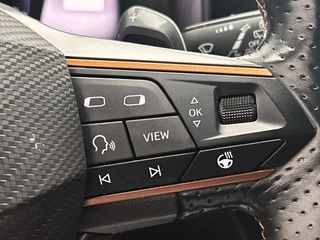 Cupra Formentor 1.4 TSI e-Hybrid Essential | Adapt. Cruise | Sfeerverlichting |Carplay | Stoel/Stuur Verwarming | / 17