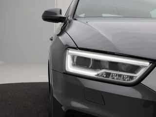Audi Q3 1.4 TFSi 150 Pk Automaat S-Line | Trekhaak | Half Leer | Cruise Control | Camera | Climatronic | Navigatie | 18 Inch / 12