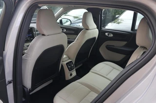 Volvo XC40 T5 Recharge Ultimate Dark | Stoelverwarming | 360° Camera | Pilot Assist | BLIS | H/K  | Leder  |  Keyless / 25