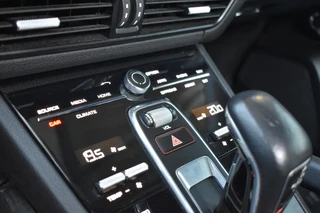 Porsche Cayenne 3.0 E-HYBRID NL AUTO / P.DAK / ADAP. CRUISE / 37