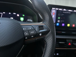 CUPRA Formentor 1.4 e-Hybrid Business Camera Panoramadak Sfeerverlichting Navigatie App-Connect / 25