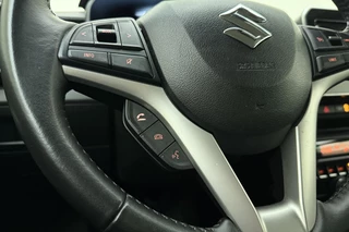 Suzuki Ignis 1.2 Smart Hybrid Style | Navigatie | Cruise control | Achteruitrijcamera | Stoelverwarming | Climate Control | Keyless Entry en Start / 20