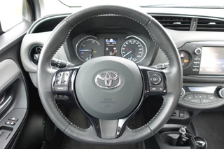 Toyota Yaris 1.5 Hybrid Aspiration  | 1ste eigenaar | Camera | Climate control | / 22