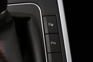 Seat ARONA 1.0 TSI Xperience Connect DSG Carplay Stoelverwarming / 26