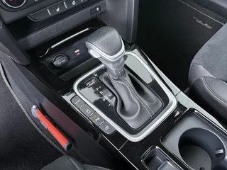 Kia XCeed 1.5 T-GDi GT-Line Automaat  - Kantel / Schuifdak  - Apple Carplay / Android Auto - Navigatie - ACC - Climate Control - Stoel / Stuurwielverwarming - Fabrieksgarantie tot 04-2032 / 32