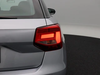 Audi Q2 1.4 TFSi 150 Pk CoD Design Pro Line | Panoramadak | Airco | Cruise Control | Parkeersensoren | Bluetooth | Navigatie | 17 Inch | 57.146 Km !! / 14