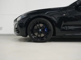 BMW 4 Serie Coupé M440i Schuifdak | Harman Kardon | M Stoelen / 37