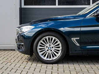 BMW 3 Series Gran Turismo 320i High Executive Leder | Xenon | Sportstoelen | Memory | Stoelverwarming | Navi | PDC v+a / 22