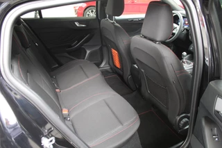 Ford Focus Wagon 1.0 EcoBoost Hybrid ST Line X  | Trekhaak | BLIS | Winterpack | Adaptieve cruise / 26