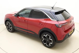 Opel Mokka 1.2 Turbo 130pk Ultimate | Climate Control | Adapt. Cruise control | Navi via Apple Carplay/Android Auto | Alcantara bekleding | Massagefunctie | Zwart dak | 18" Lichtmetalen velgen / 5