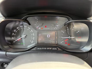Citroen C3 1.2 PureTech S&S Shine STOELVERWARMING - CLIMATE - CRUISE / 24