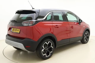 Opel Crossland 1.2 Turbo Ultimate 110 PK | Navigatie | Alcantara bekleding | Climate control | Camera | DAB Radio | Extra getint glas | Keyless / 2