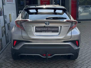 Toyota C-HR 1.8 Hybrid Bi-Tone Plus / 4