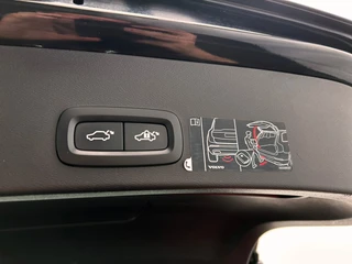 Volvo XC40 1.5 T4 Recharge | Apple/Carplay | Camera | Elek. Kofferklep | Climate/Control | Cruise/Control | / 29